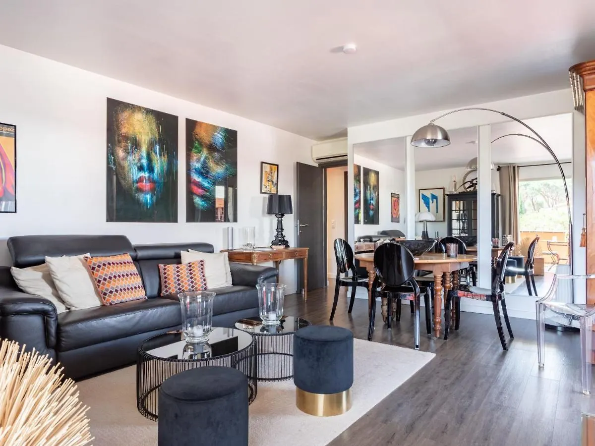 Apartment Les Patios-7 By Interhome Saint-Tropez